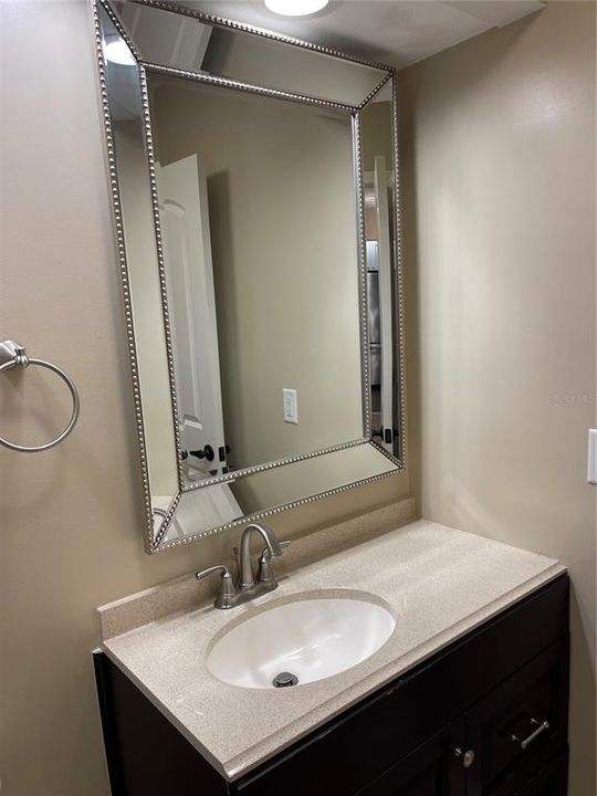 В аренду: $2,295 (2 спален, 2 ванн, 1325 Квадратных фут)