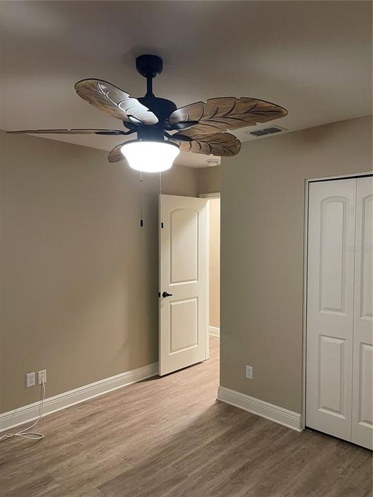 В аренду: $2,295 (2 спален, 2 ванн, 1325 Квадратных фут)
