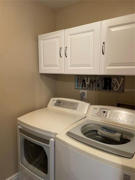 В аренду: $2,295 (2 спален, 2 ванн, 1325 Квадратных фут)