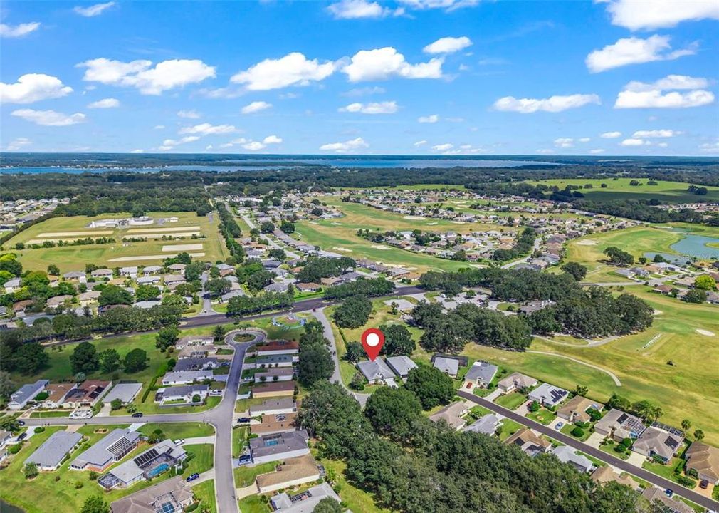 На продажу: $323,900 (2 спален, 3 ванн, 1952 Квадратных фут)