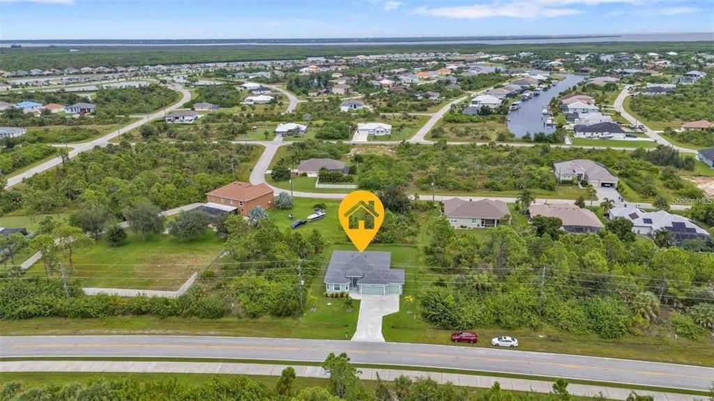 На продажу: $379,900 (3 спален, 2 ванн, 1798 Квадратных фут)