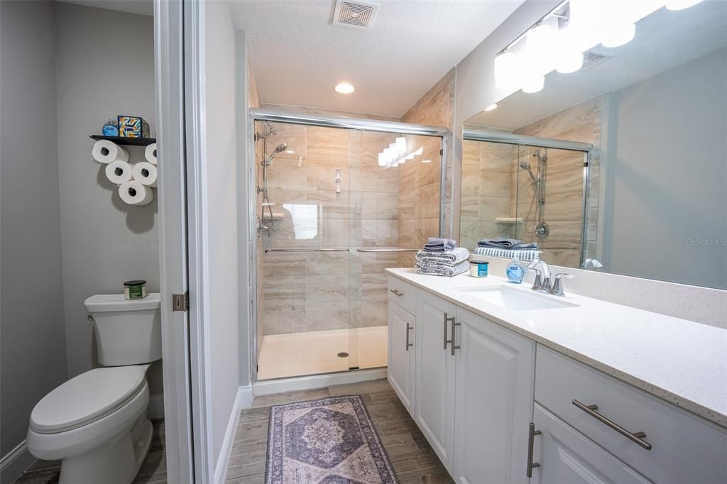 For Sale: $425,000 (4 beds, 3 baths, 2402 Square Feet)