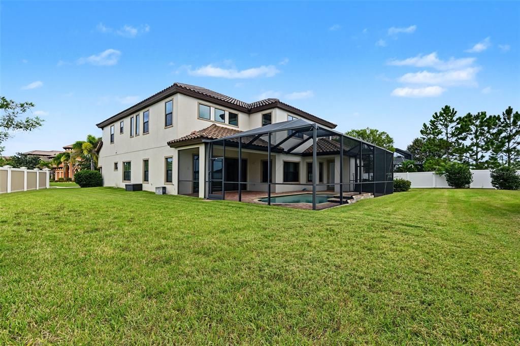 En Venta: $798,900 (6 camas, 6 baños, 5002 Pies cuadrados)