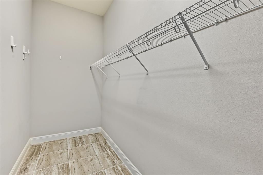 En Venta: $798,900 (6 camas, 6 baños, 5002 Pies cuadrados)