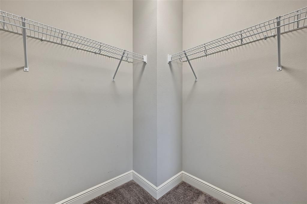 En Venta: $798,900 (6 camas, 6 baños, 5002 Pies cuadrados)