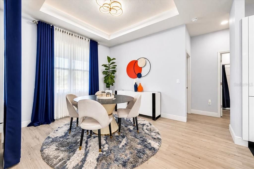 Activo con contrato: $450,000 (4 camas, 3 baños, 2198 Pies cuadrados)