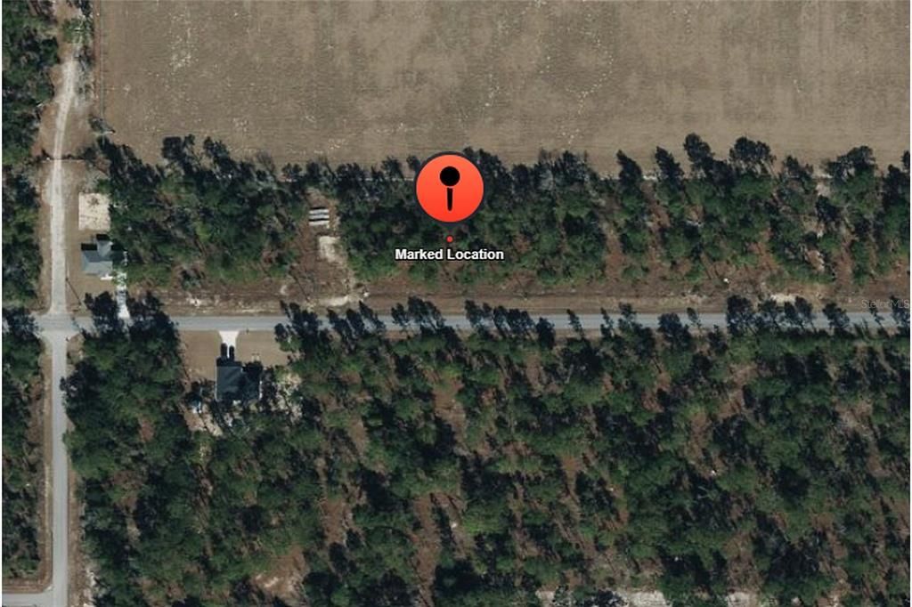 На продажу: $11,500 (0.25 acres)