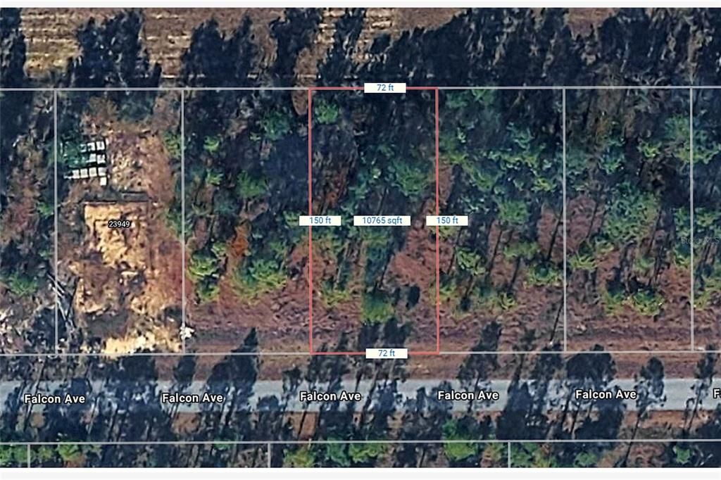 На продажу: $11,500 (0.25 acres)