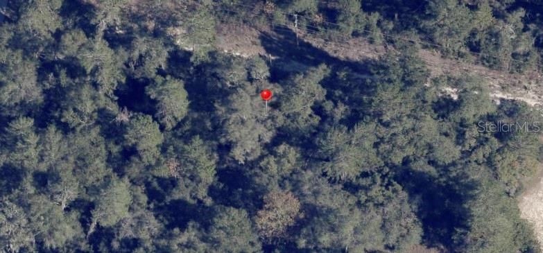 待售: $290,000 (0.87 acres)