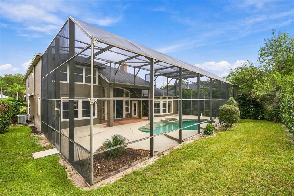 En Renta: $4,250 (5 camas, 4 baños, 3543 Pies cuadrados)