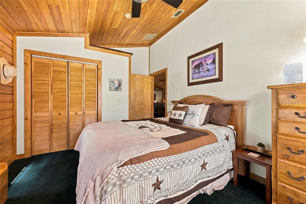For Sale: $1,399,000 (5 beds, 3 baths, 2440 Square Feet)