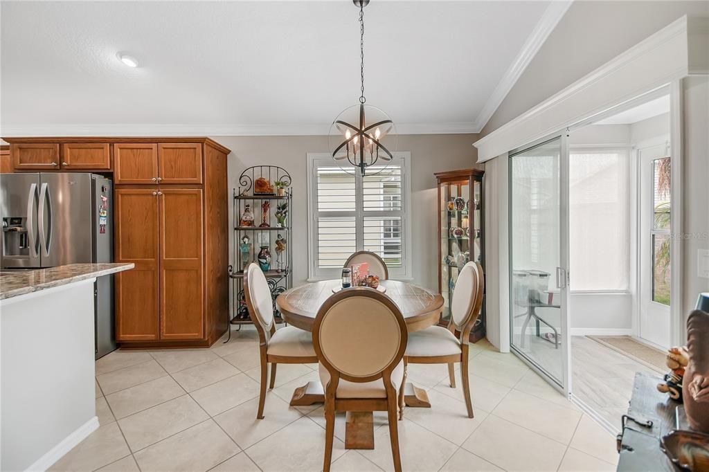 На продажу: $497,000 (3 спален, 2 ванн, 1956 Квадратных фут)
