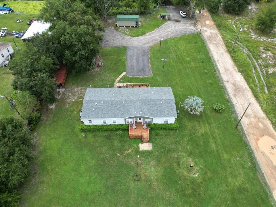 Activo con contrato: $375,000 (3 camas, 2 baños, 2108 Pies cuadrados)