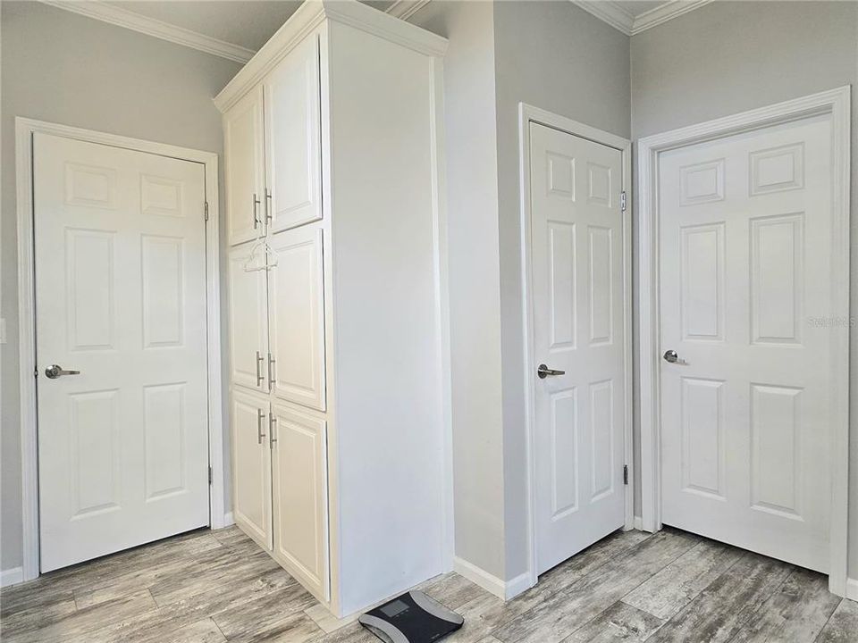 Activo con contrato: $375,000 (3 camas, 2 baños, 2108 Pies cuadrados)