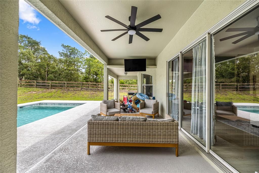For Sale: $575,000 (4 beds, 3 baths, 3563 Square Feet)