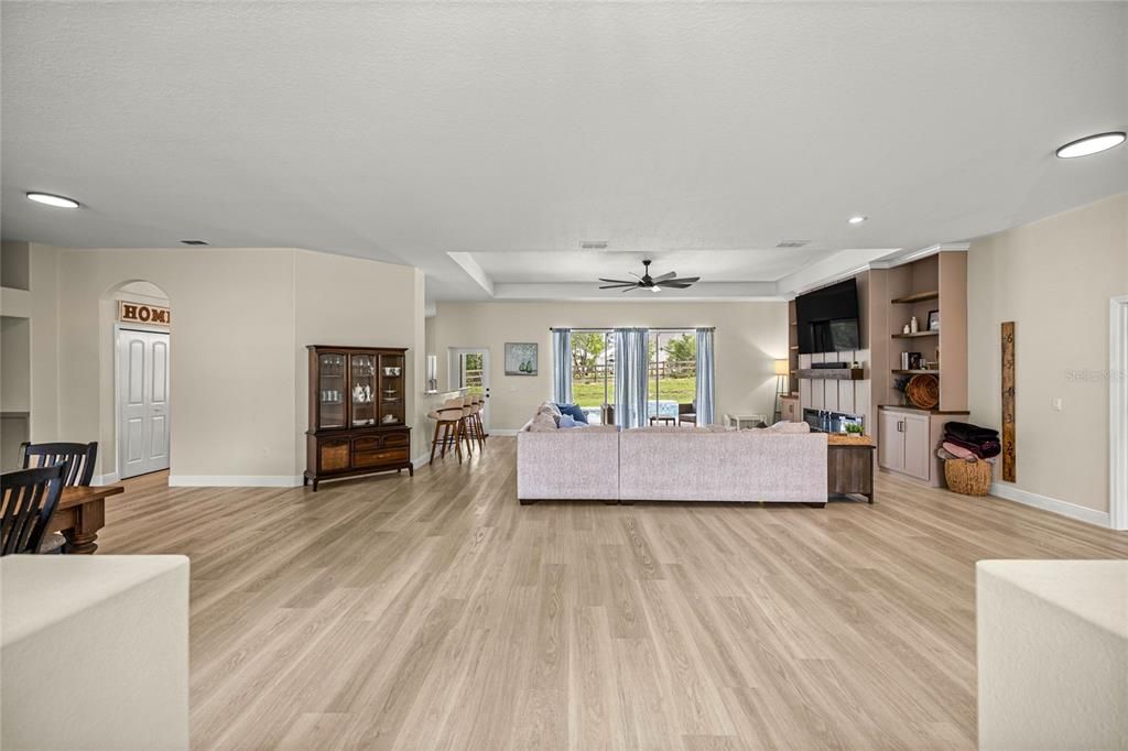 For Sale: $575,000 (4 beds, 3 baths, 3563 Square Feet)