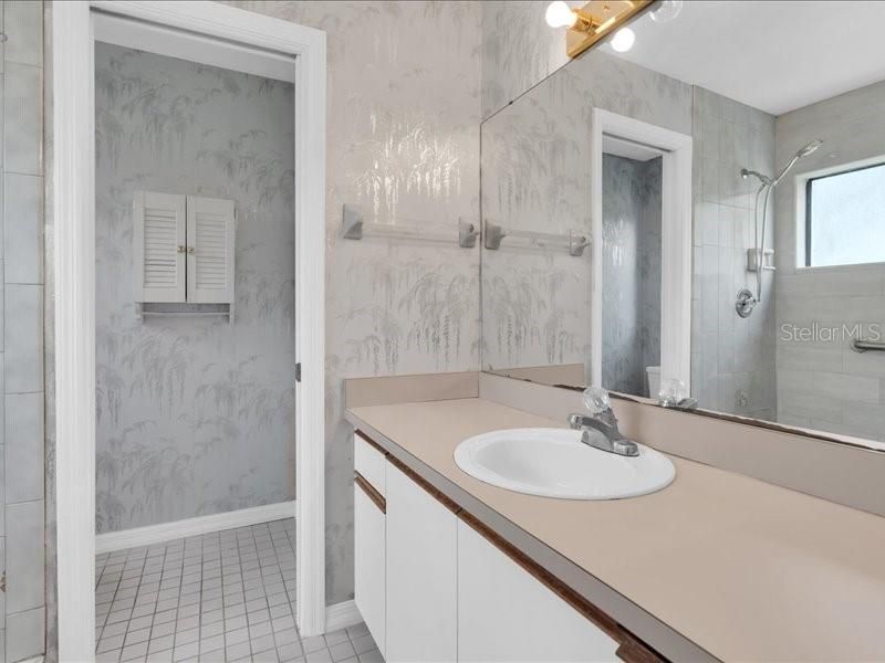 En Venta: $499,000 (3 camas, 2 baños, 1901 Pies cuadrados)
