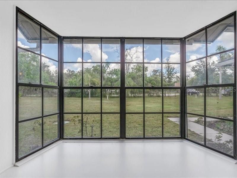 En Venta: $499,000 (3 camas, 2 baños, 1901 Pies cuadrados)