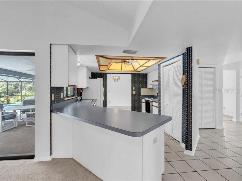 En Venta: $499,000 (3 camas, 2 baños, 1901 Pies cuadrados)