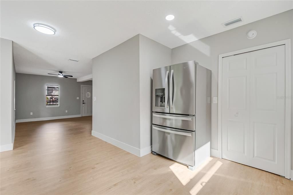 En Venta: $250,000 (2 camas, 2 baños, 782 Pies cuadrados)