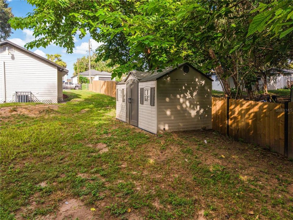 En Venta: $250,000 (2 camas, 2 baños, 782 Pies cuadrados)