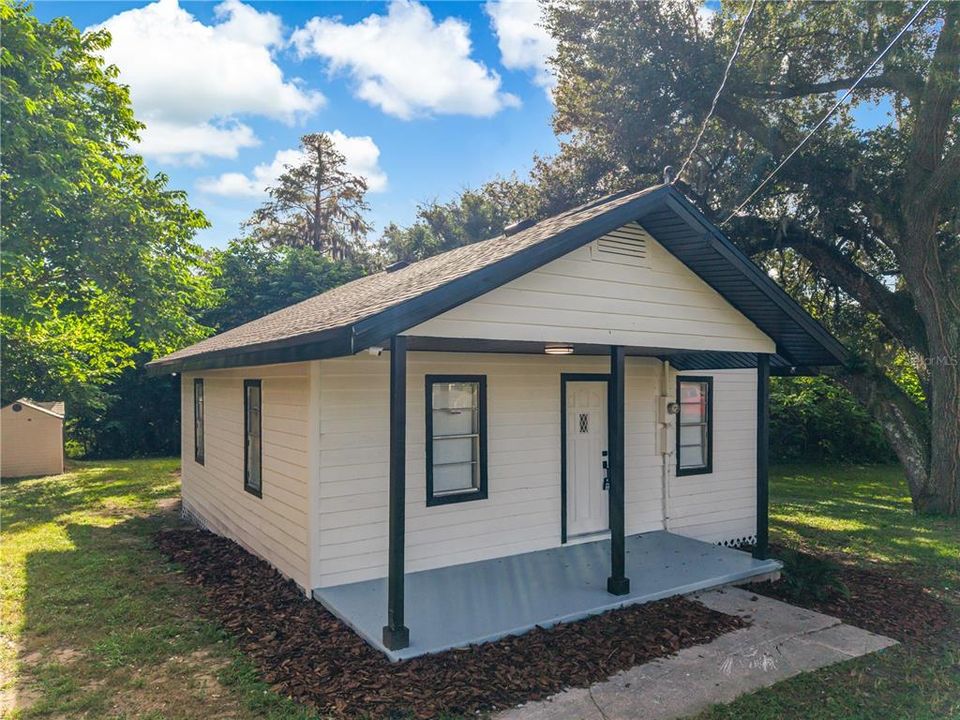 En Venta: $250,000 (2 camas, 2 baños, 782 Pies cuadrados)