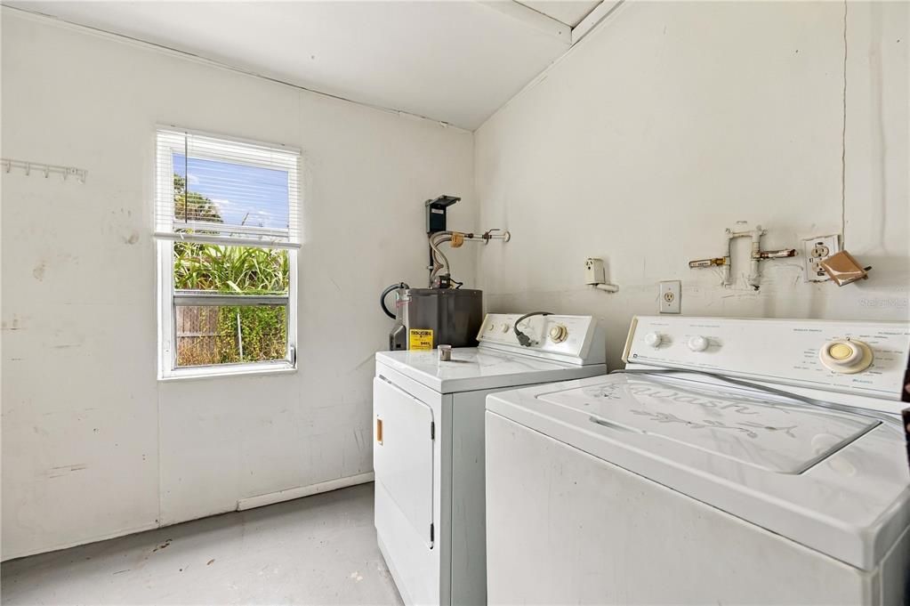 En Venta: $185,000 (2 camas, 2 baños, 1239 Pies cuadrados)