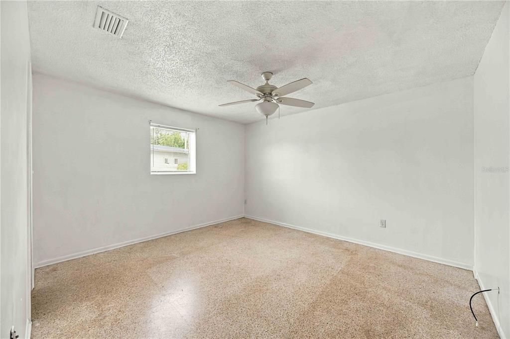 En Venta: $185,000 (2 camas, 2 baños, 1239 Pies cuadrados)