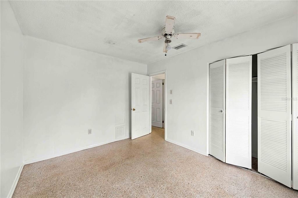 En Venta: $185,000 (2 camas, 2 baños, 1239 Pies cuadrados)