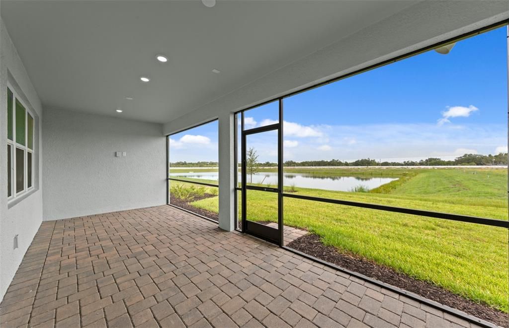 For Sale: $474,990 (2 beds, 2 baths, 1943 Square Feet)