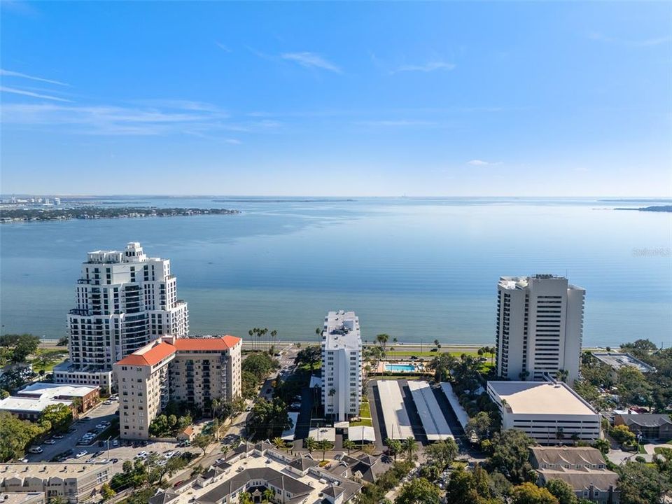 На продажу: $470,000 (2 спален, 2 ванн, 1104 Квадратных фут)
