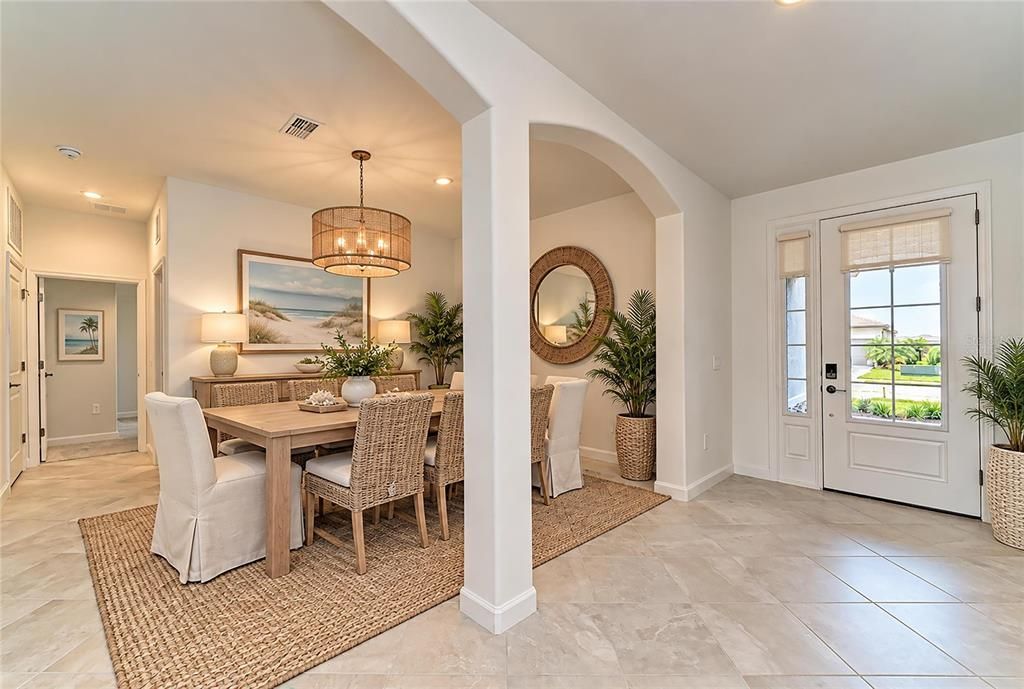 For Sale: $600,000 (4 beds, 2 baths, 2239 Square Feet)