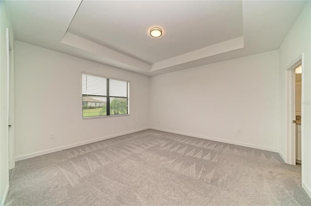 For Sale: $600,000 (4 beds, 2 baths, 2239 Square Feet)