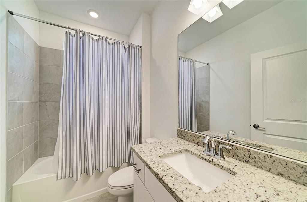 For Sale: $600,000 (4 beds, 2 baths, 2239 Square Feet)