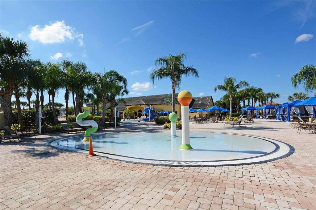 For Sale: $459,900 (5 beds, 4 baths, 2128 Square Feet)