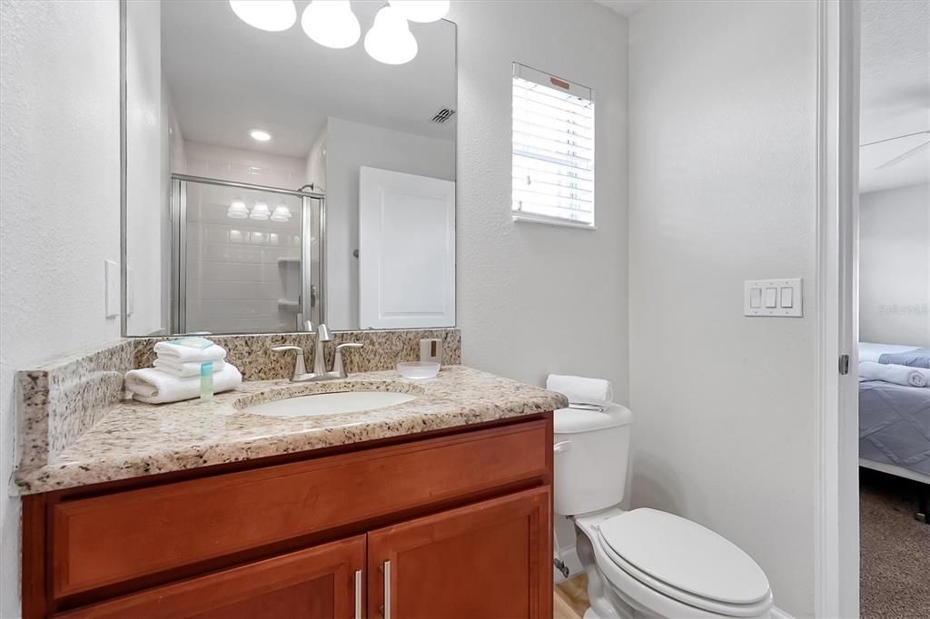 For Sale: $459,900 (5 beds, 4 baths, 2128 Square Feet)