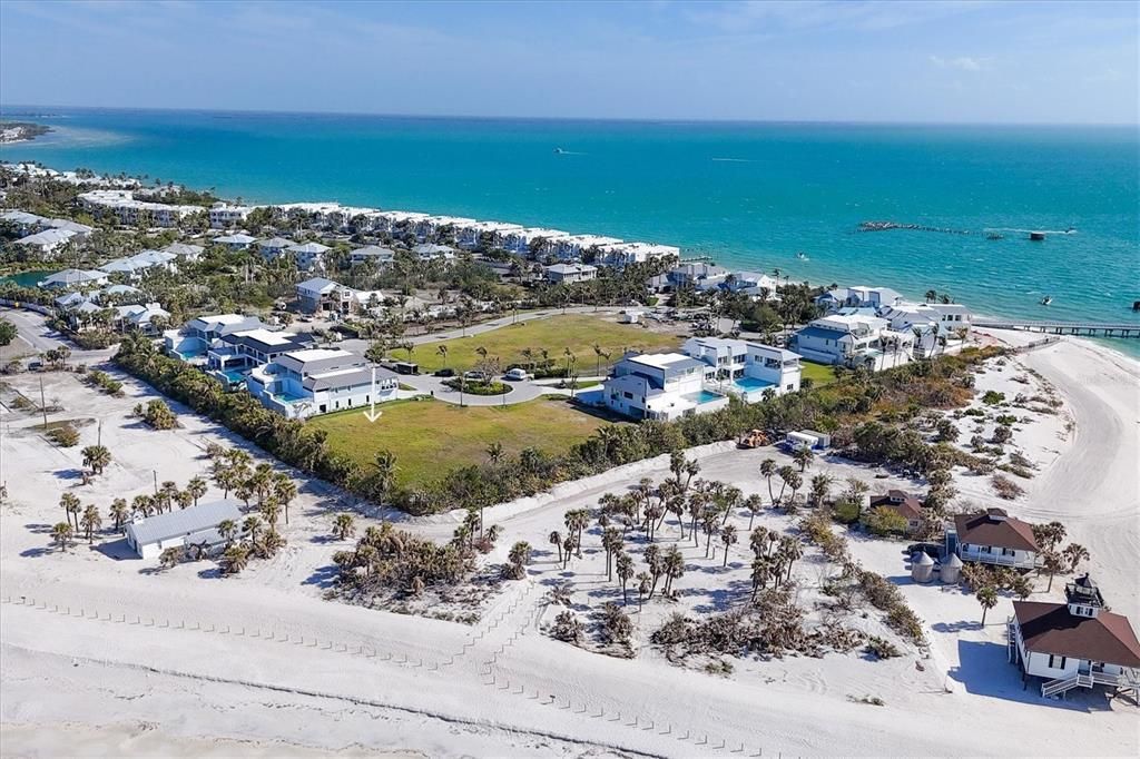 For Sale: $3,495,000 (0.27 acres)