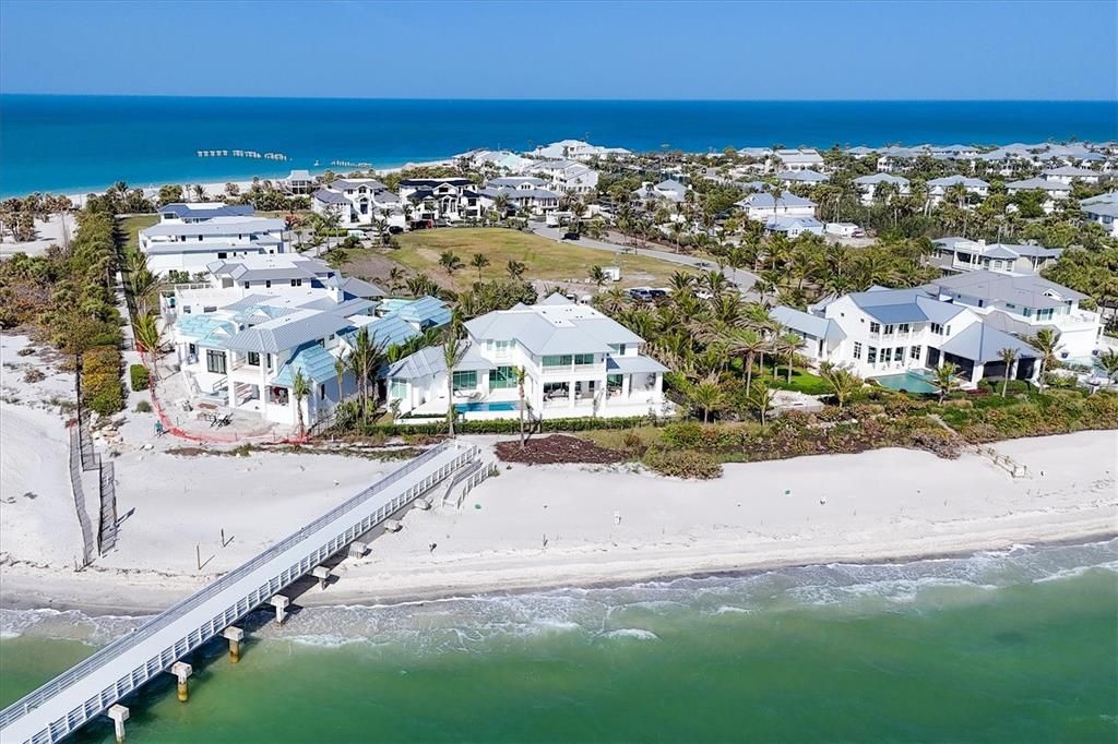 For Sale: $3,495,000 (0.27 acres)