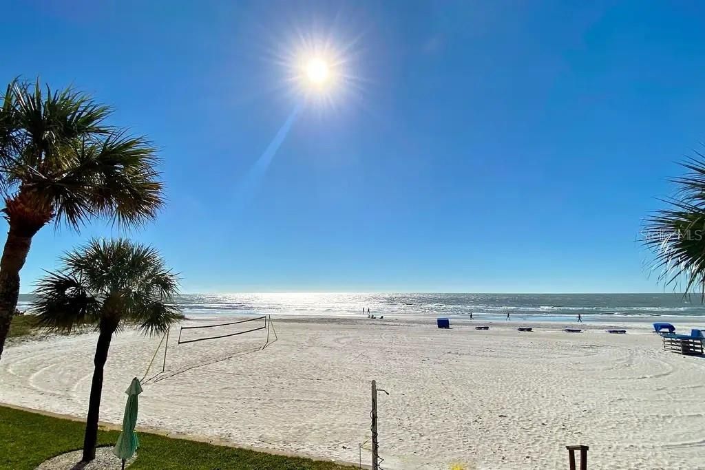 For Sale: $884,900 (3 beds, 2 baths, 1435 Square Feet)