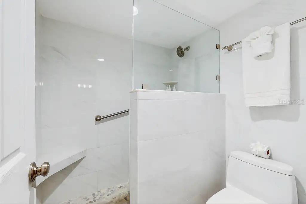 For Sale: $884,900 (3 beds, 2 baths, 1435 Square Feet)