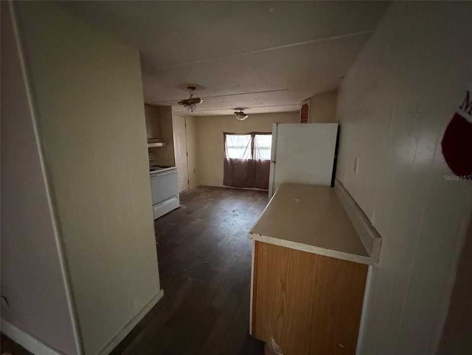 For Sale: $134,900 (4 beds, 2 baths, 1350 Square Feet)