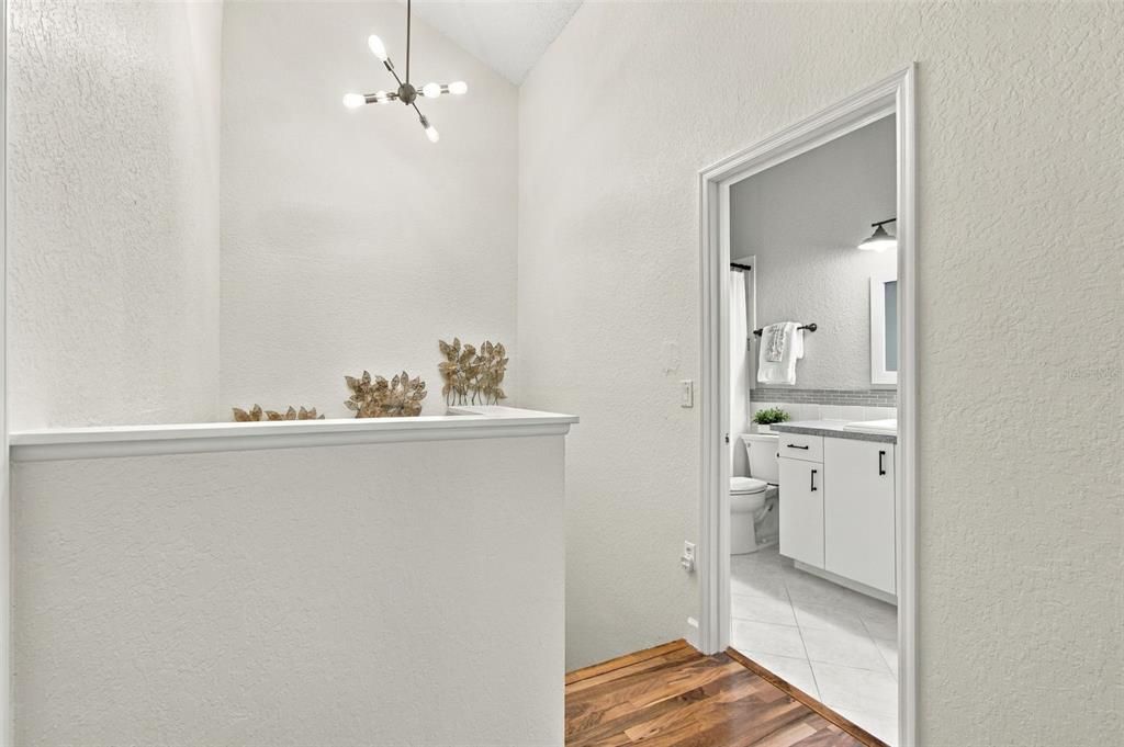 На продажу: $399,900 (3 спален, 2 ванн, 1595 Квадратных фут)