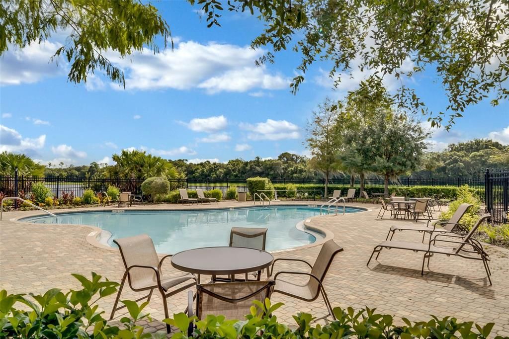 На продажу: $325,000 (3 спален, 2 ванн, 1781 Квадратных фут)