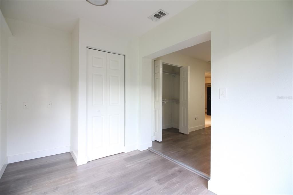 В аренду: $1,700 (2 спален, 2 ванн, 1245 Квадратных фут)