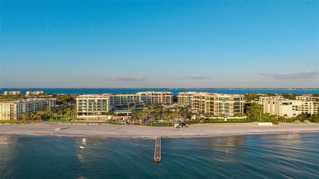 На продажу: $1,999,999 (2 спален, 2 ванн, 2154 Квадратных фут)