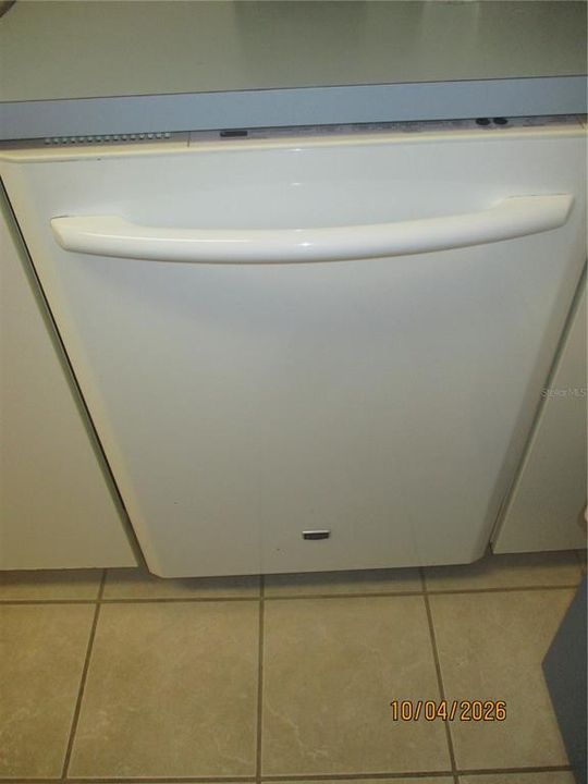 En Venta: $197,500 (2 camas, 1 baños, 872 Pies cuadrados)