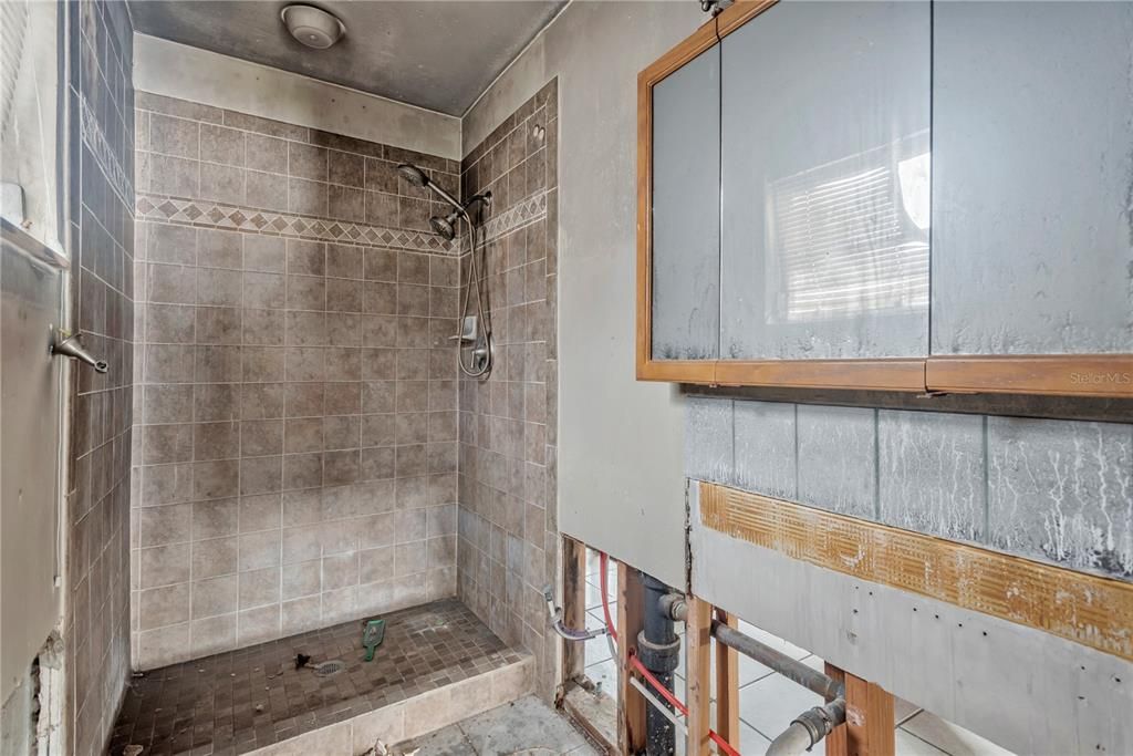 En Venta: $189,900 (3 camas, 2 baños, 1785 Pies cuadrados)