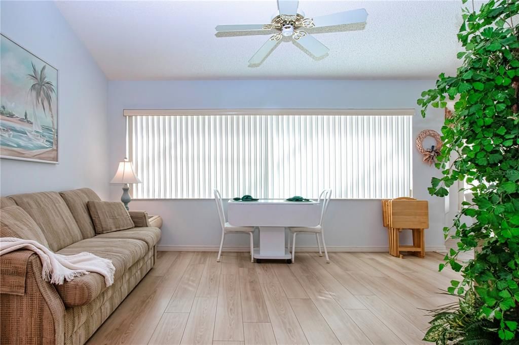 Activo con contrato: $279,900 (2 camas, 2 baños, 1790 Pies cuadrados)