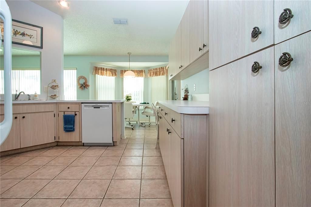 Activo con contrato: $279,900 (2 camas, 2 baños, 1790 Pies cuadrados)