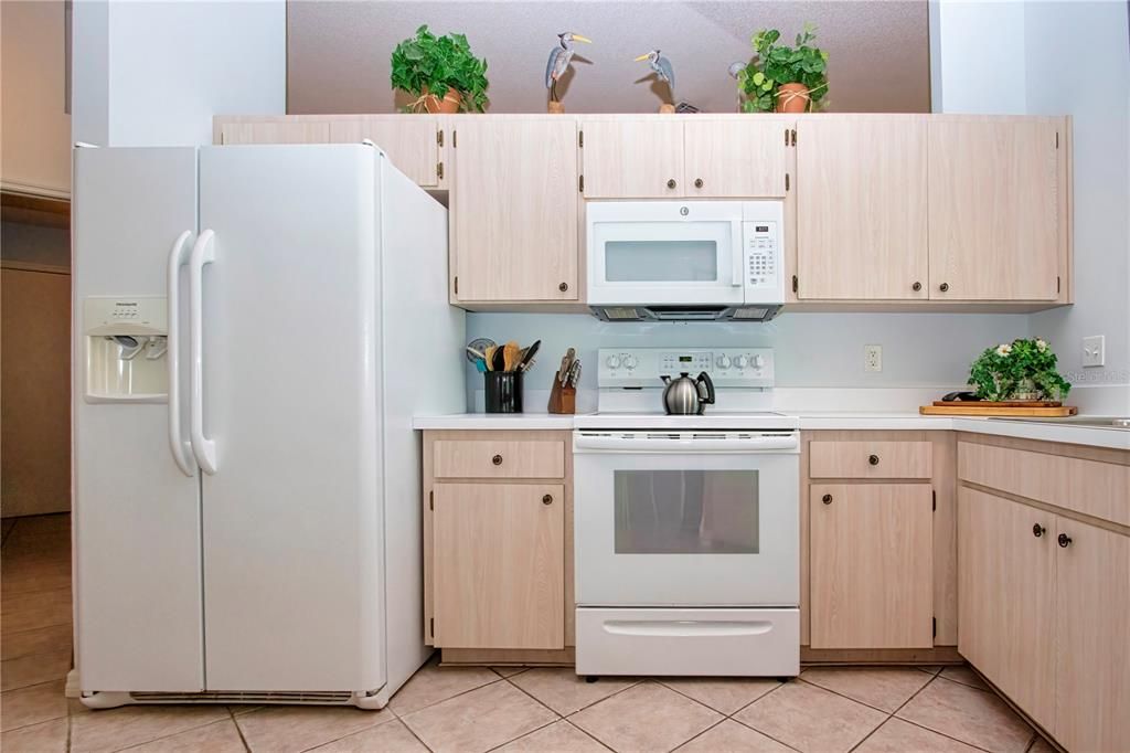 Activo con contrato: $279,900 (2 camas, 2 baños, 1790 Pies cuadrados)